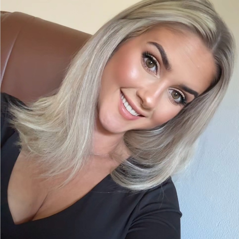 Meet your Posher, Stephanee